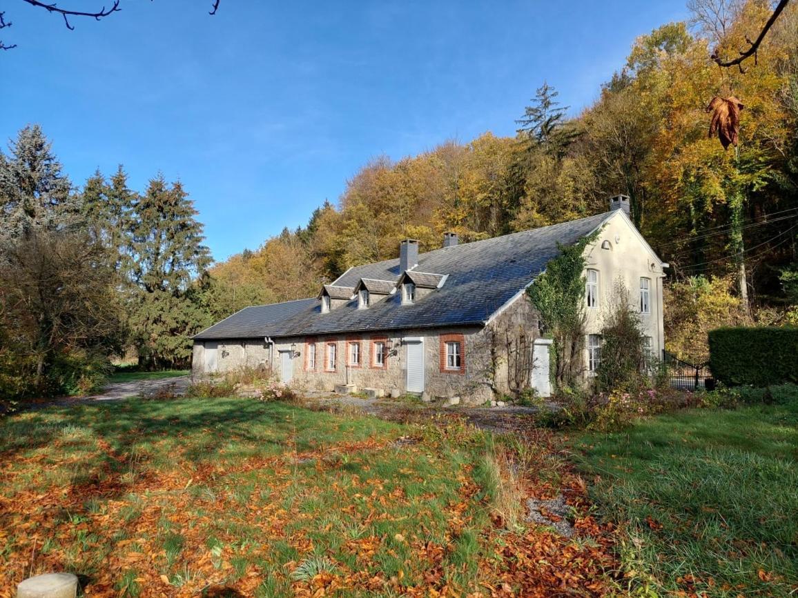 Au Doux Chardon Bed and Breakfast Durbuy Exteriör bild