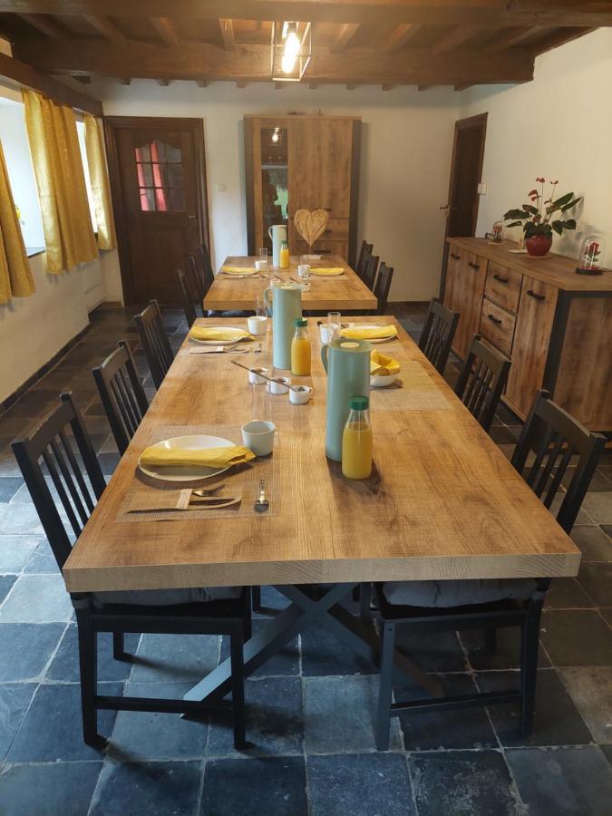 Au Doux Chardon Bed and Breakfast Durbuy Exteriör bild