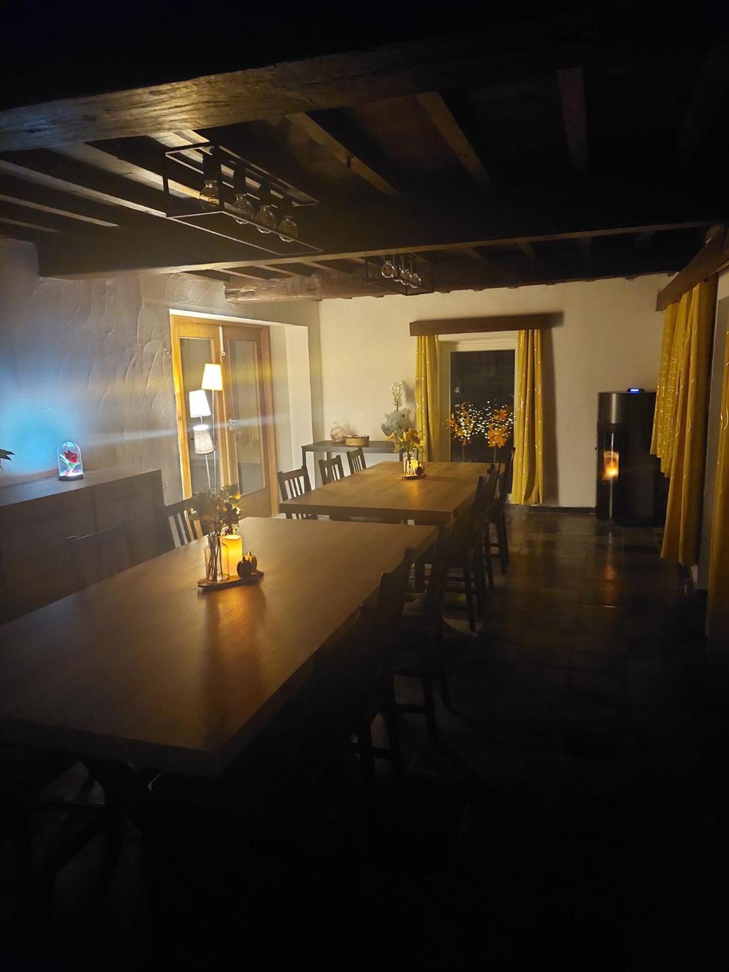 Au Doux Chardon Bed and Breakfast Durbuy Exteriör bild