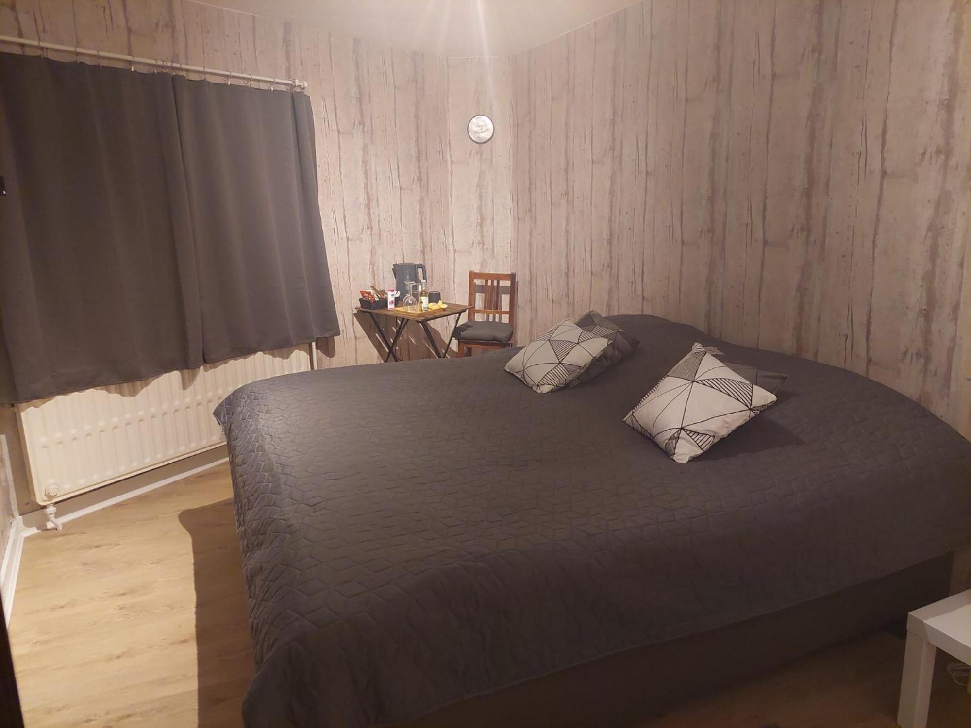Au Doux Chardon Bed and Breakfast Durbuy Exteriör bild